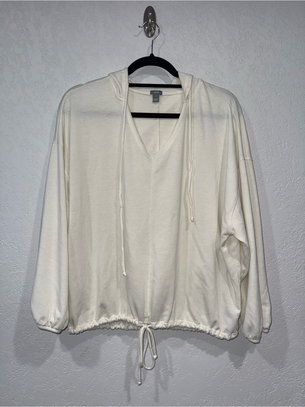 Aerie Lightweight V-Neck Drawstring Hoodie in Cream